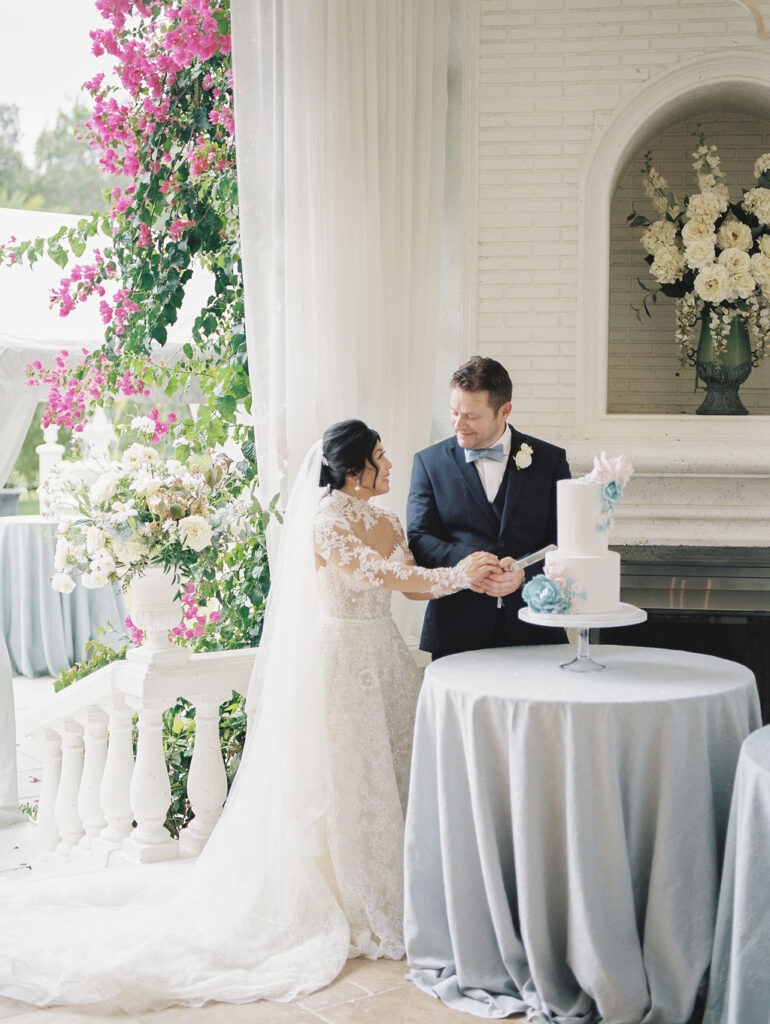 Romantic Spring Wedding at La Casa Toscana by Blush & White captured by Tiffany Von Photography